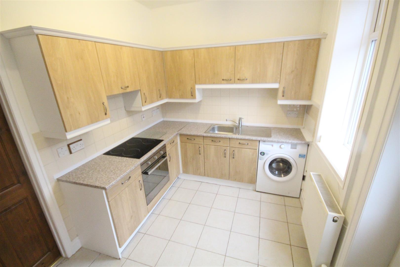 2 bedroom mid terrace house Let Agreed in Earby - IMG_2396.jpg